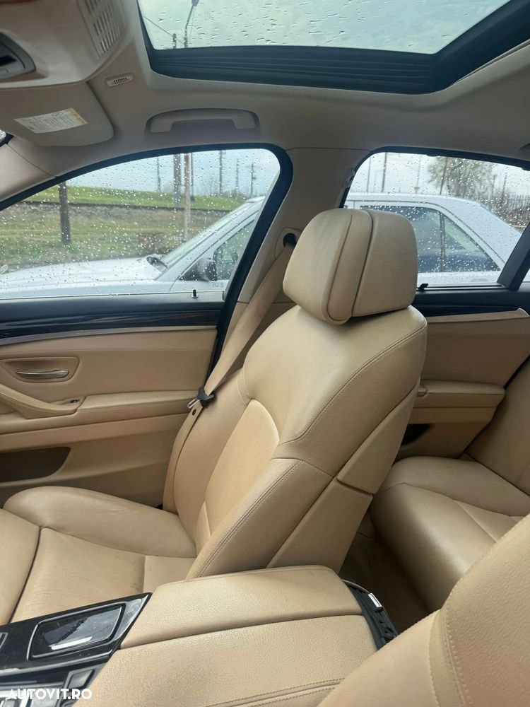 BMW Seria 5 525d Aut. - 10