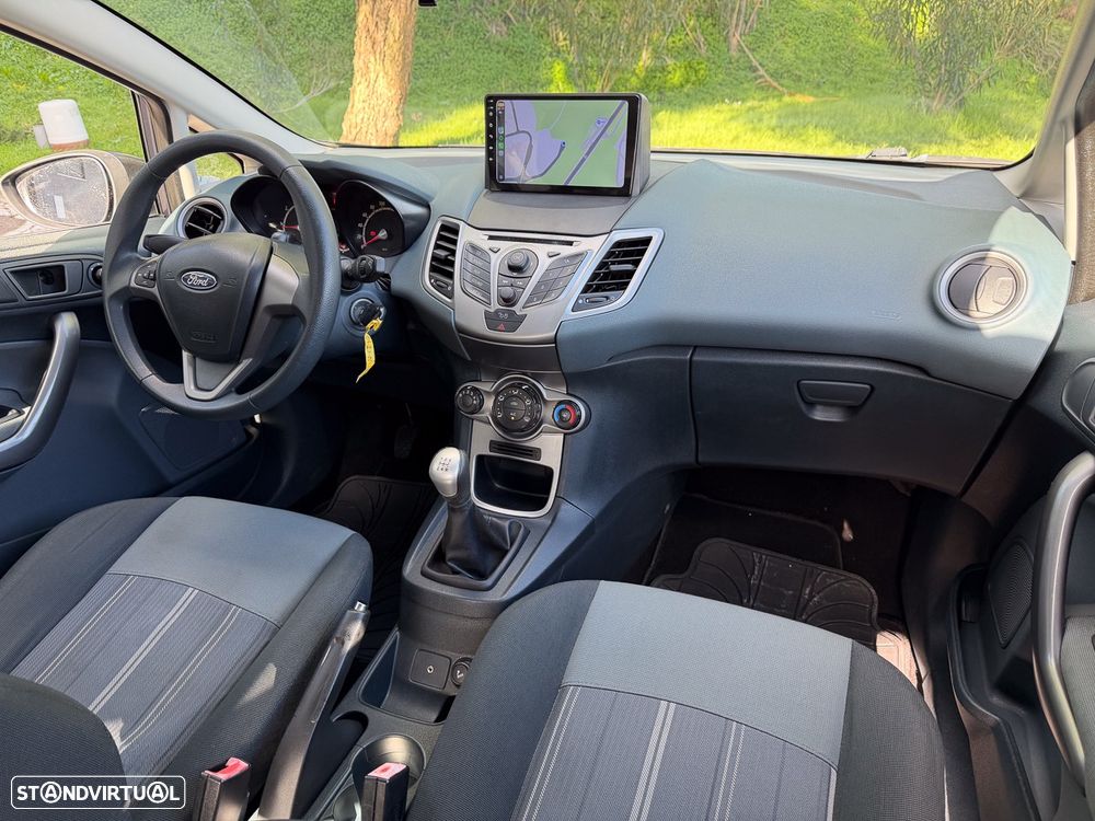 Ford Fiesta 1.25 Techno - 20