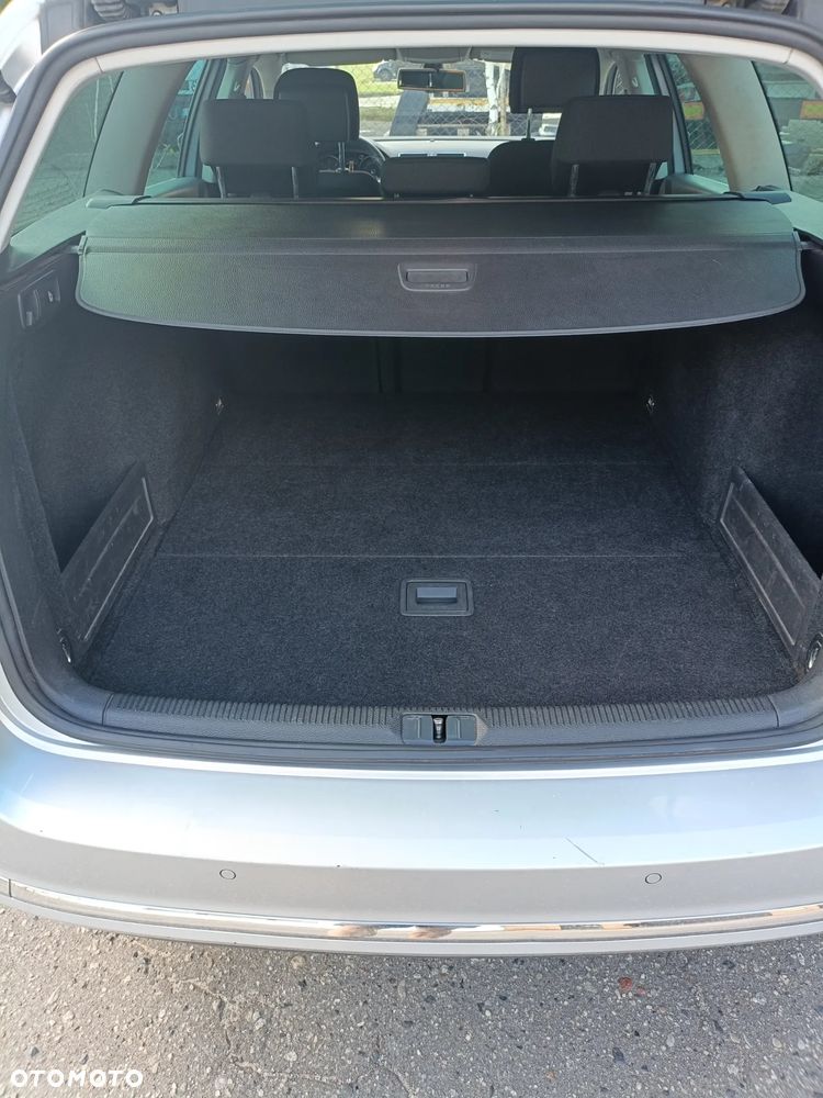 Volkswagen Passat 2.0 TDI DPF Comfortline - 9