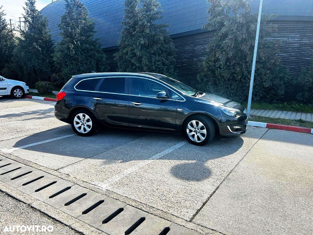 Opel Astra 1.7 CDTI Cosmo - 4