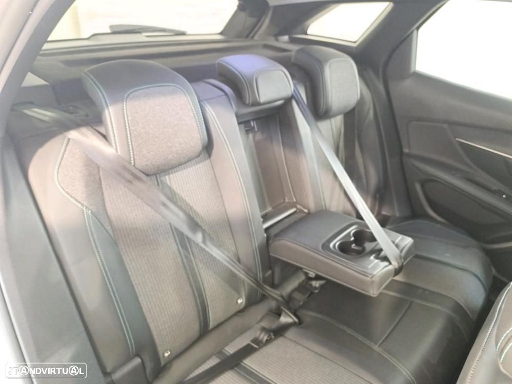 Peugeot 3008 - 5