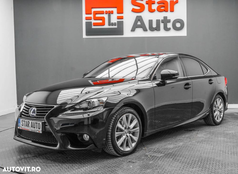 Lexus Seria IS 300h Aut. Executive - 1