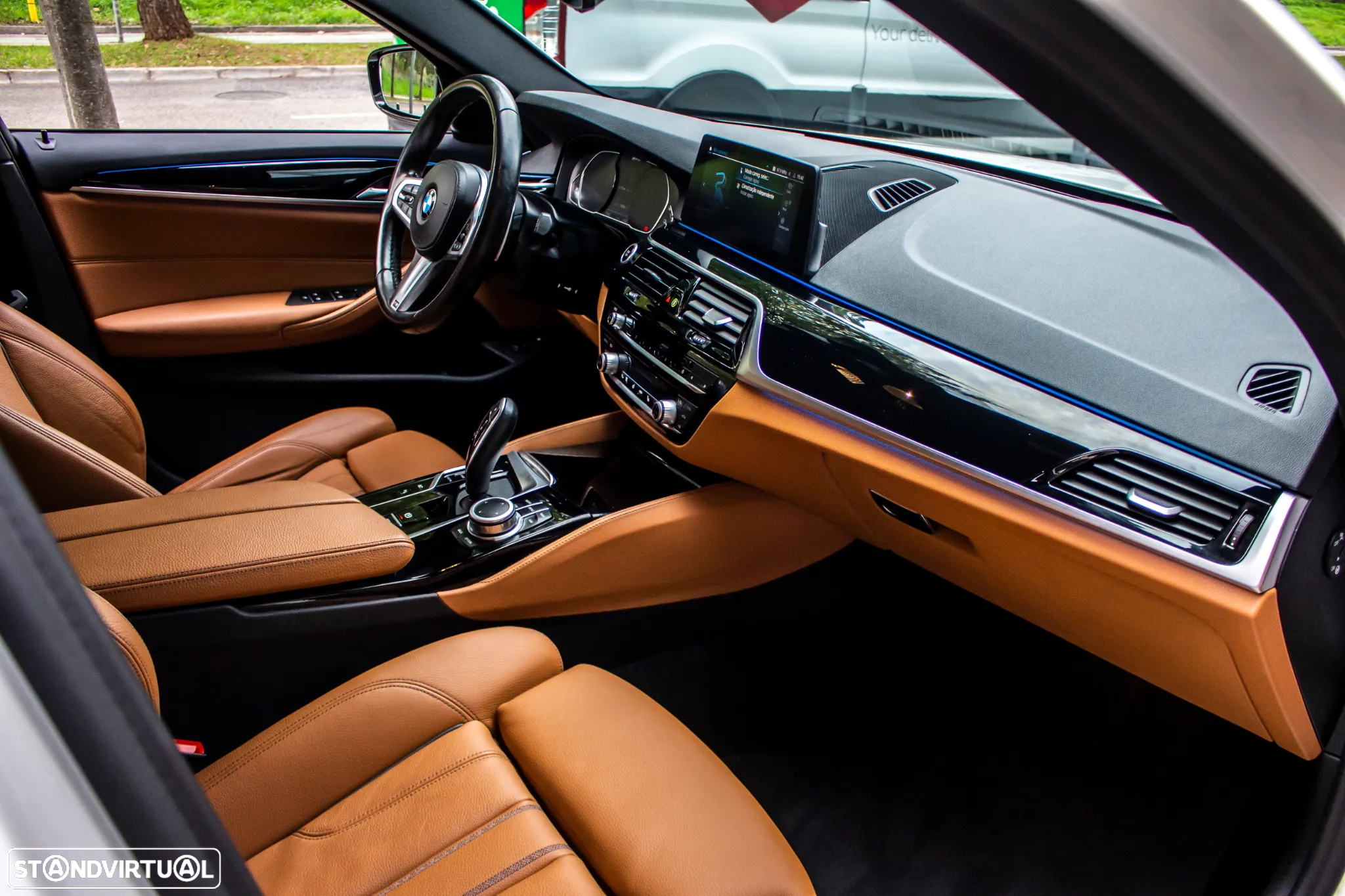BMW 530 e Pack Desportivo M - 33