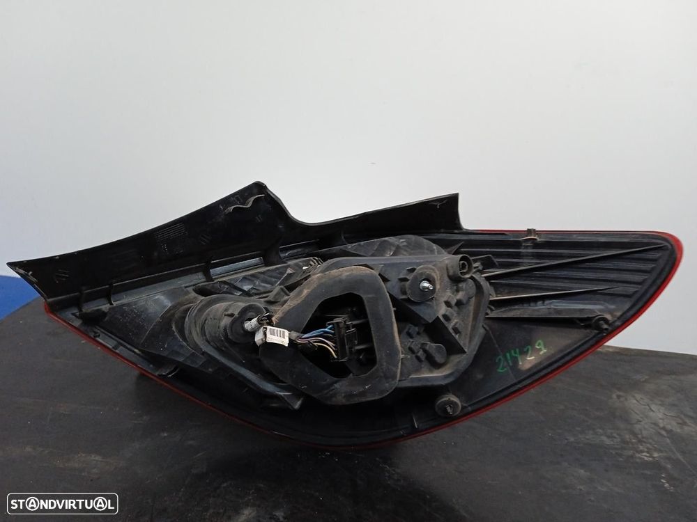 FAROLIM TRASEIRO ESQUERDO OPEL CORSA D 2008 -13269050 - 2