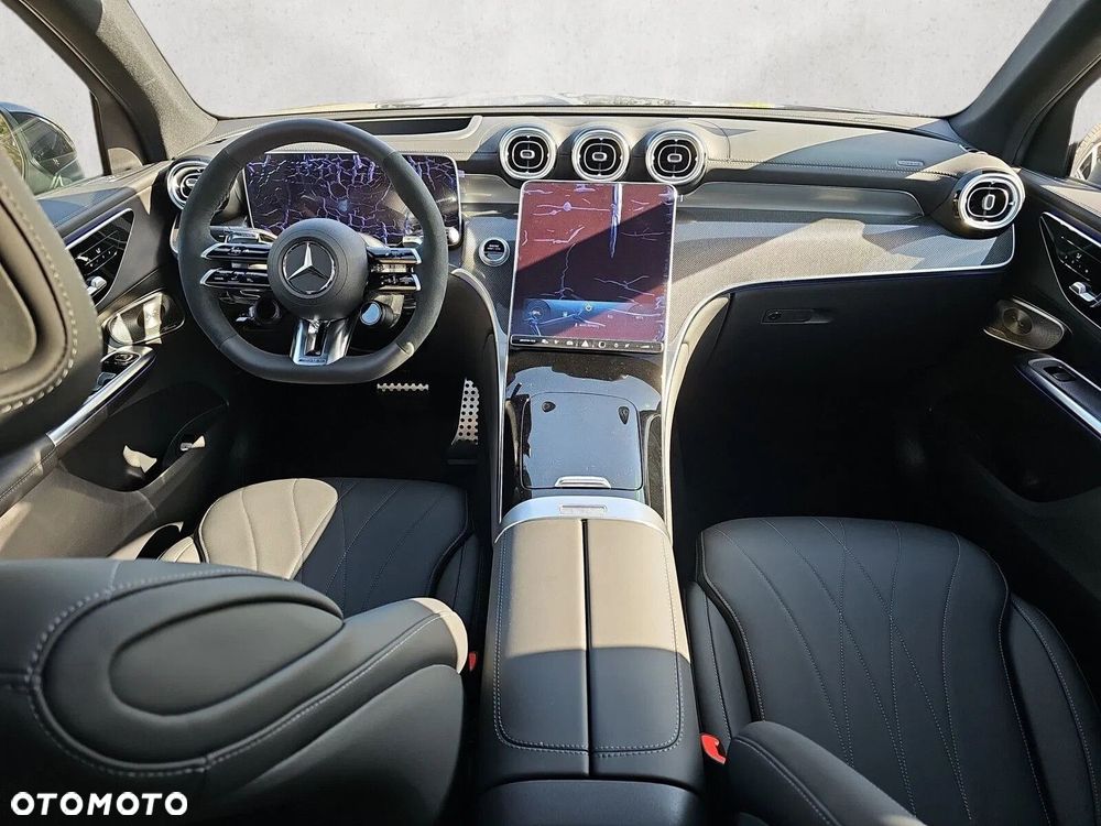 Mercedes-Benz GLC - 13