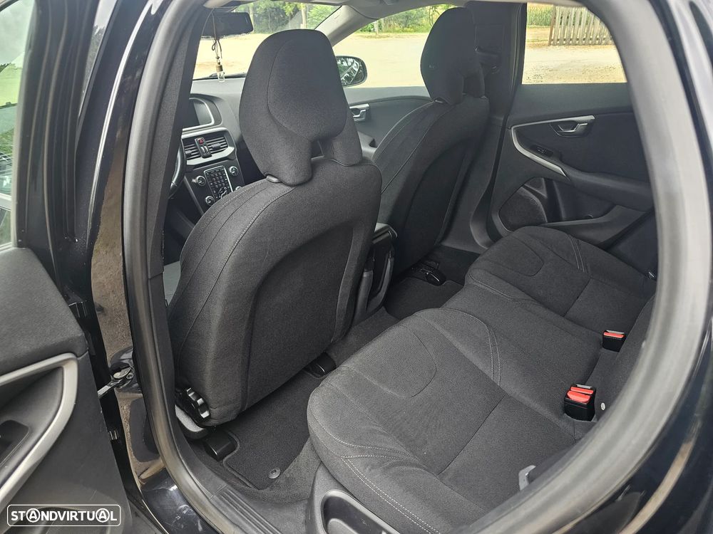 Volvo V40 Cross Country 1.6 D2 Kinetic Powershift - 15