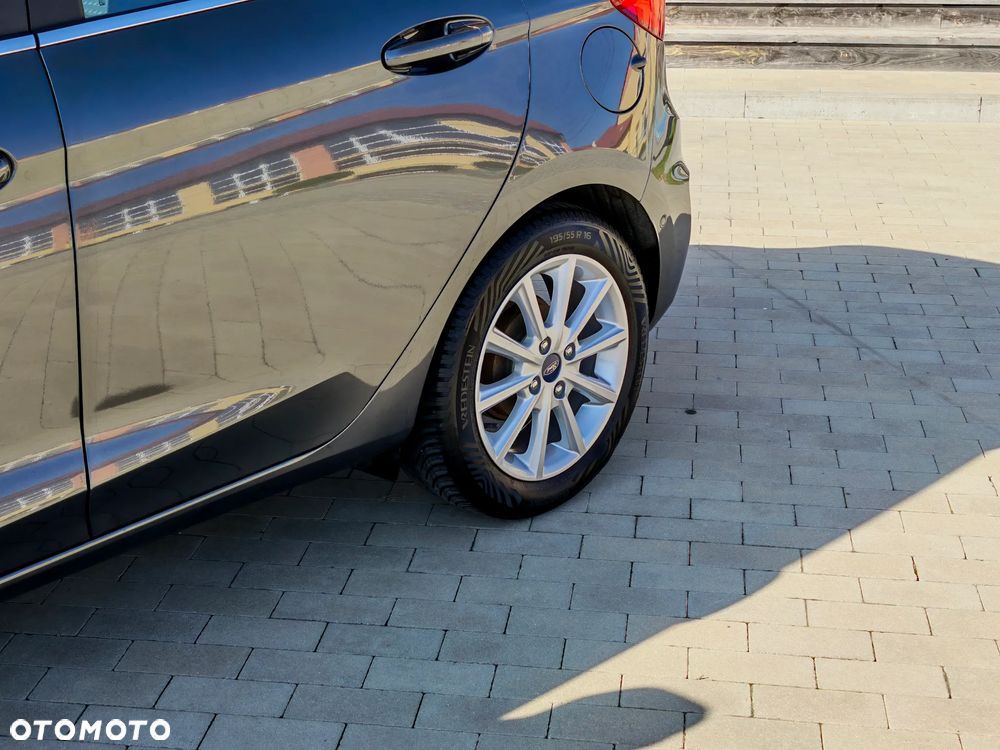 Ford Fiesta - 20