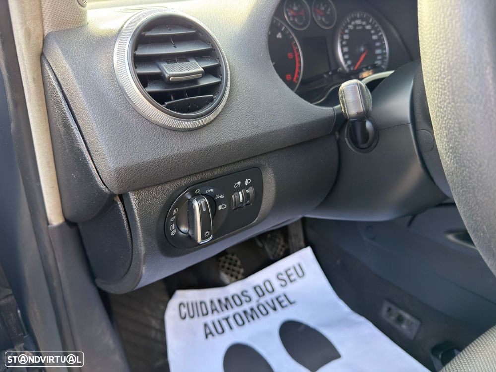 Audi A3 Sportback 1.9 TDi Sport - 22