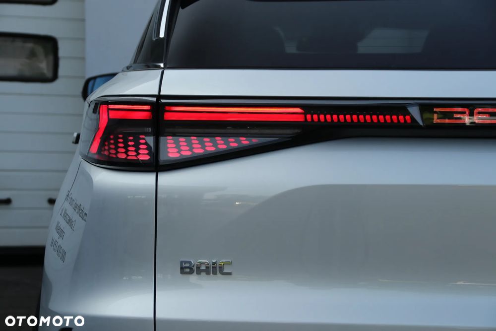 BAIC 7 1.5T Luxury DCT - 8