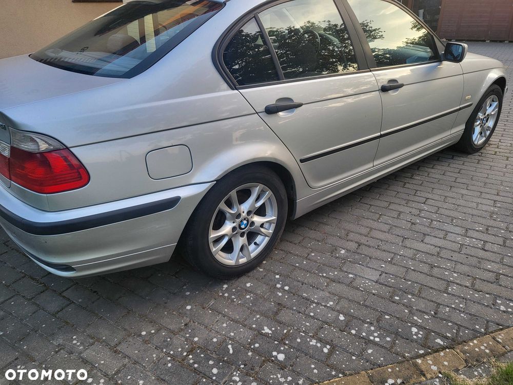 BMW Seria 3 - 2
