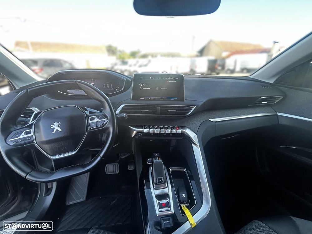 Peugeot 3008 1.5 BlueHDi Allure EAT8 - 15