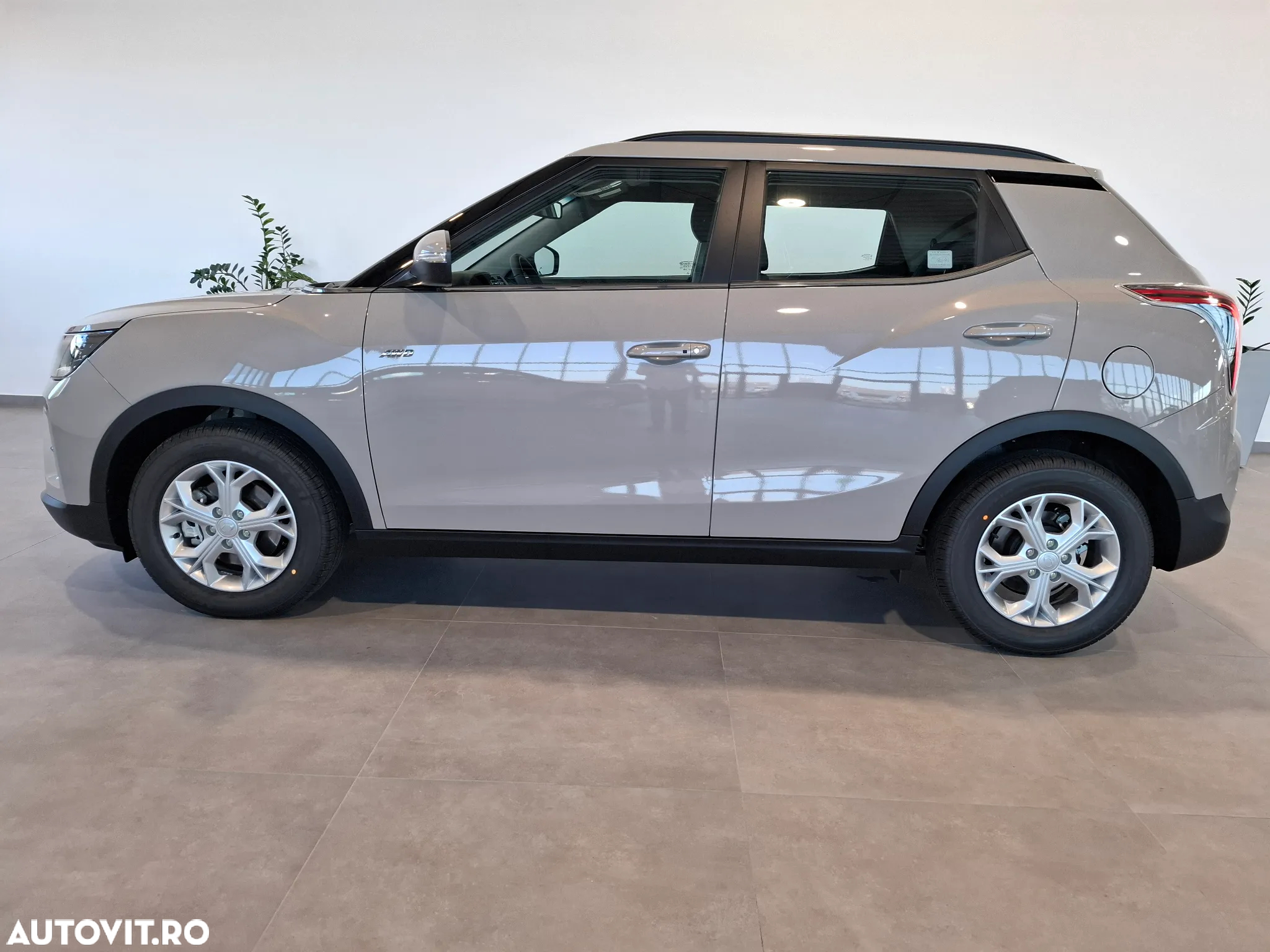SsangYong Tivoli - 2