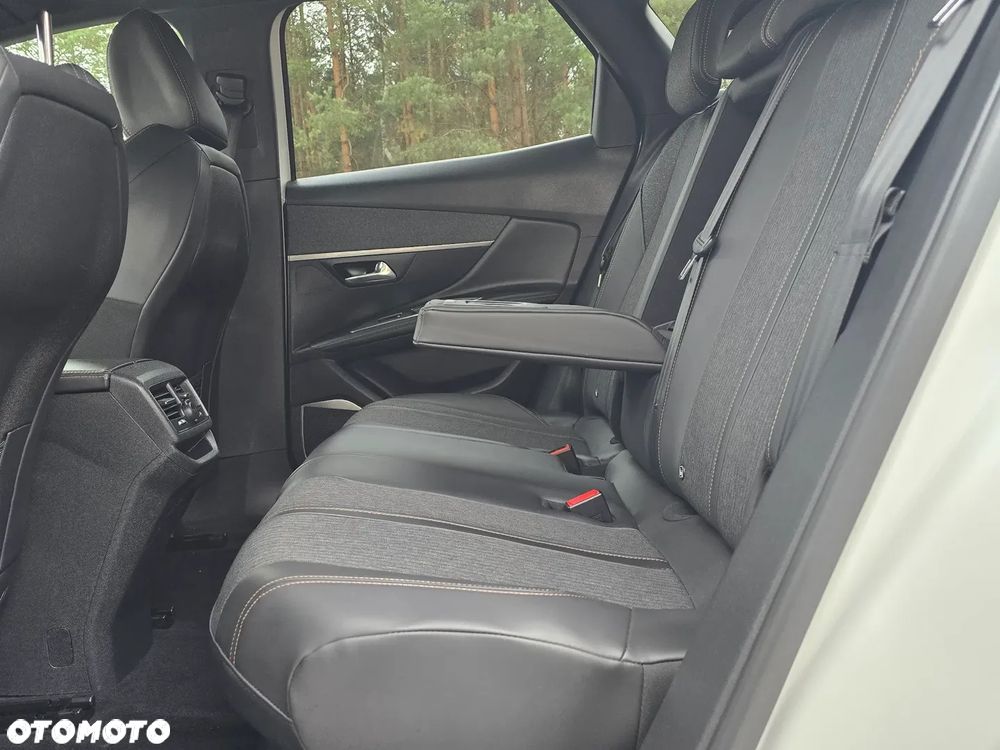Peugeot 3008 2.0 HDi Premium - 32