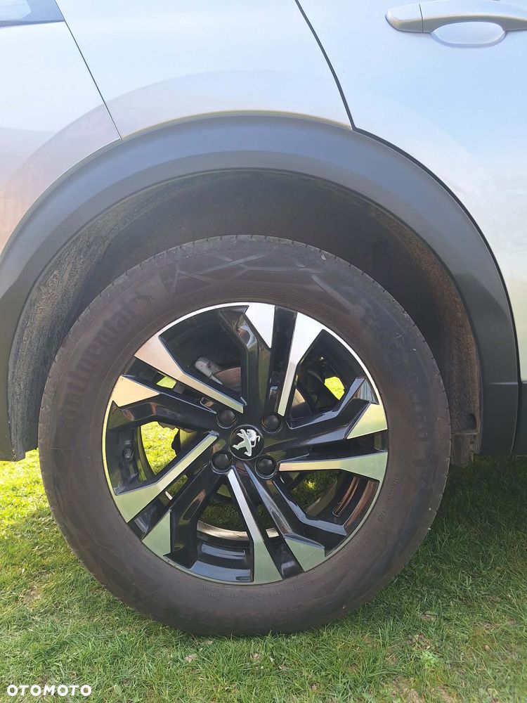 Peugeot 2008 1.2 PureTech Allure Pack S&S EAT8 - 12