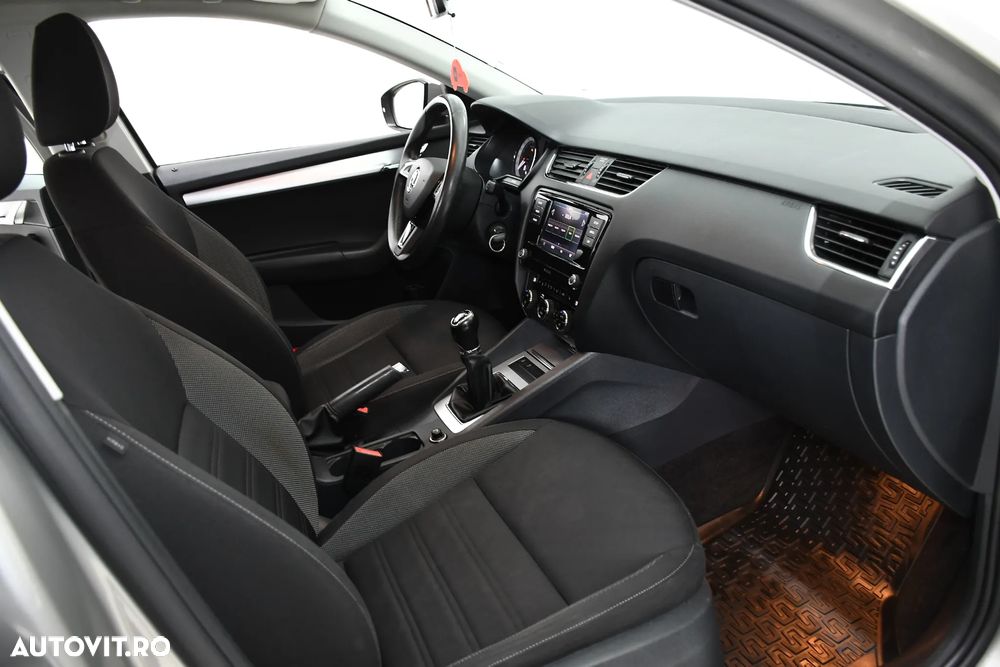 Skoda Octavia - 12