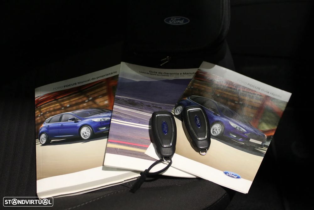 Ford Focus SW 1.5 TDCi Titanium DPS - 29