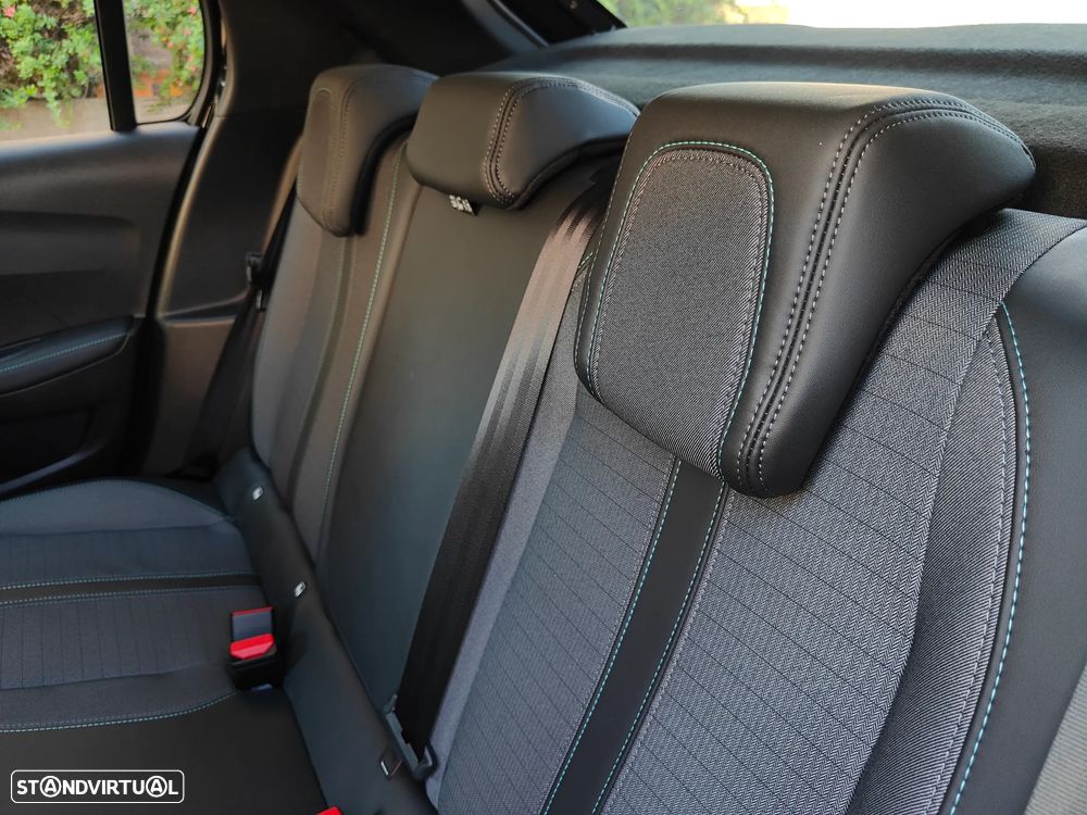 Peugeot 208 1.2 PureTech Allure Pack - 37