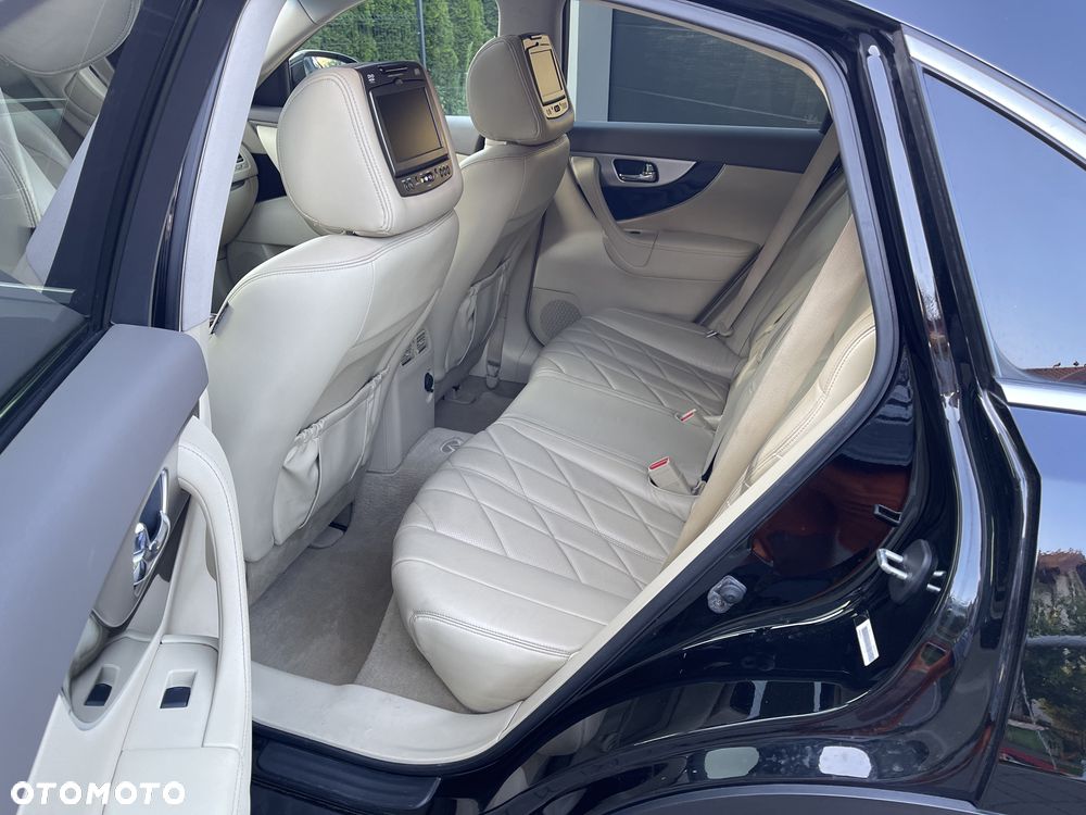 Infiniti FX FX35 - 11