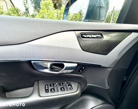 Volvo XC 90 T5 AWD Geartronic Momentum Pro - 13