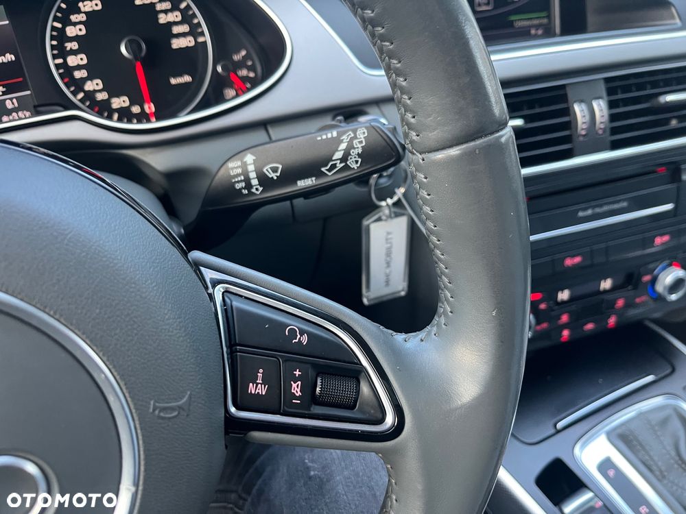 Audi A4 Avant 3.0 TFSI quattro S tronic Attraction - 16