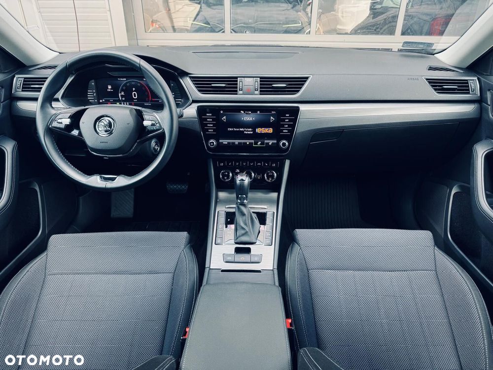Skoda Superb 2.0 TDI SCR Style DSG - 21