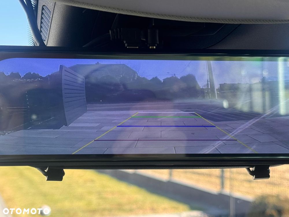 Mercedes-Benz GLA 180 d - 17