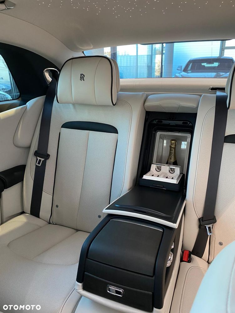 Rolls-Royce Ghost - 20