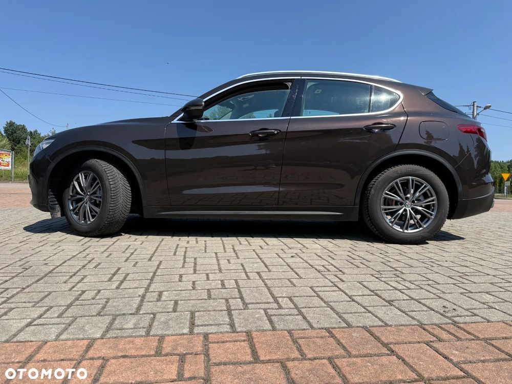 Alfa Romeo Stelvio 2.2 16V AT8 Super - 8