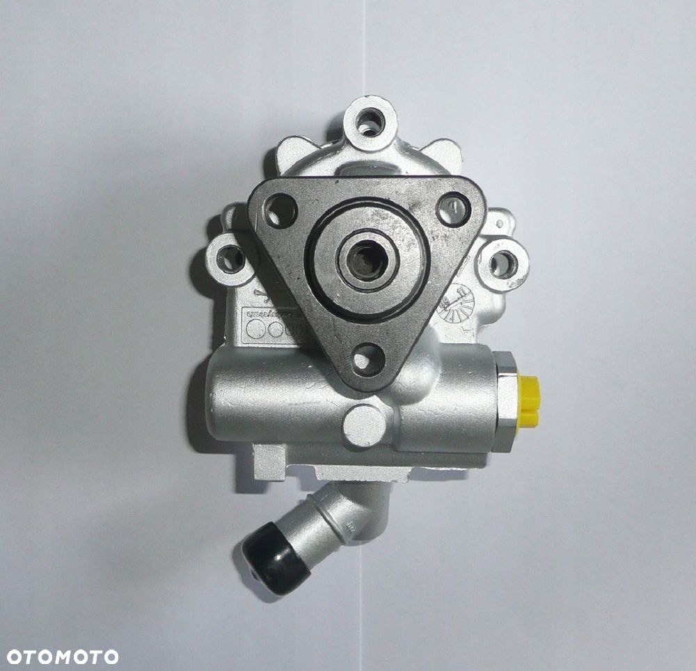 POMPA WSPOMAGANIA JEEP WRANGLER III JK 2.8 CRD - 4