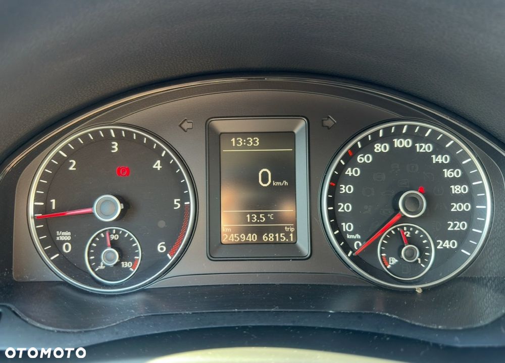 Volkswagen Golf Plus 1.6 TDI DPF Trendline - 8