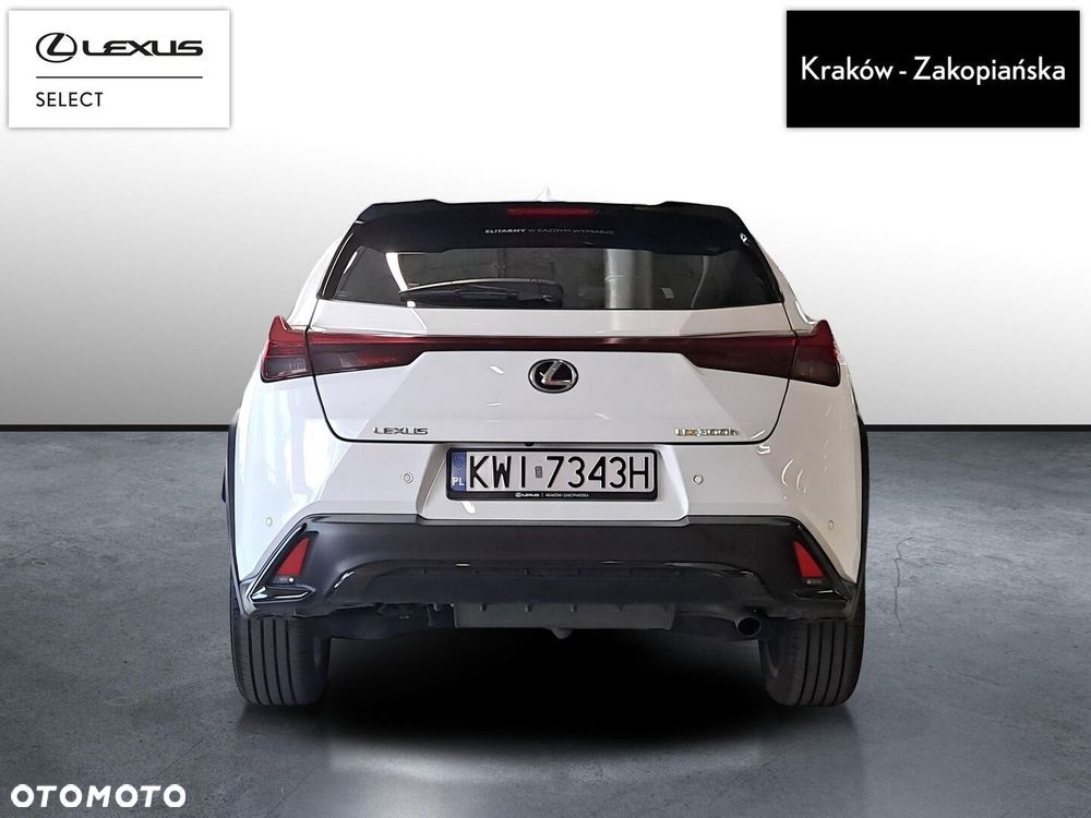 Lexus UX 300h F Sport Design - 5