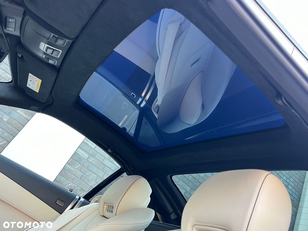 Mercedes-Benz SL 63 AMG - 31