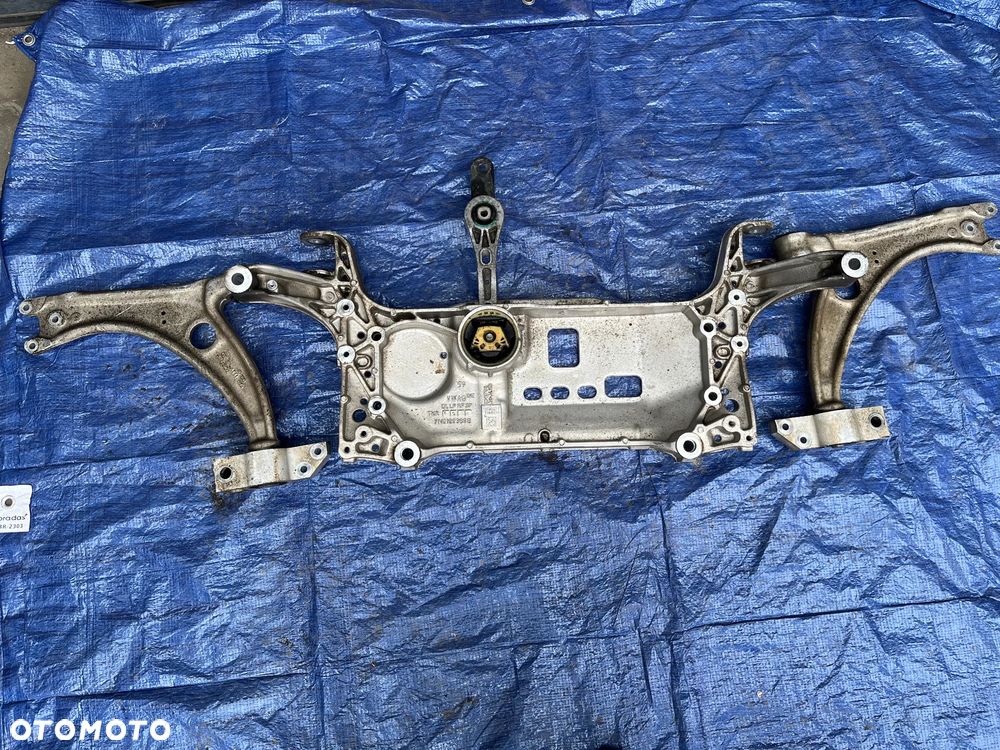 SANKI WÓZEK KOŁYSKA  AUDI Q3 8U SHARAN II TIGUAN 5N0 7N0199369B - 1
