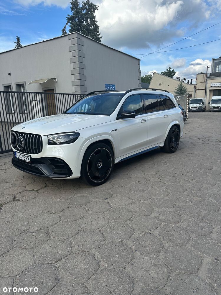 Mercedes-Benz GLS - 1