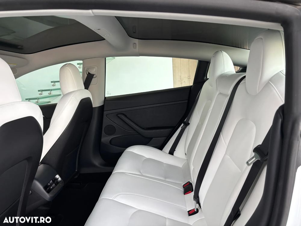 Tesla Model 3 Langstreckenbatterie Allradantrieb Dual Motor - 15