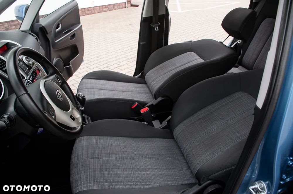 Kia Venga 1.6 CVVT Vision - 25