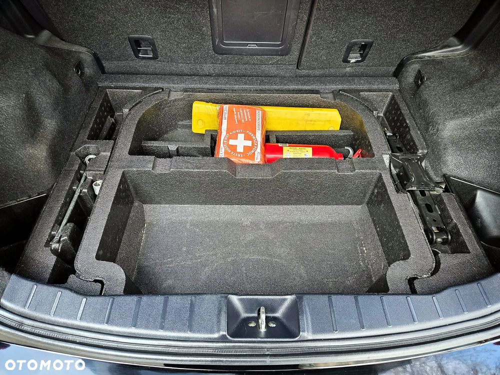 Mitsubishi ASX 1.8 DI-D 2WD Instyle - 28