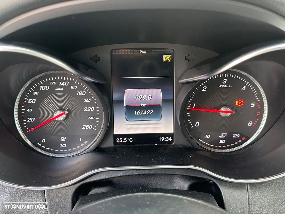 Mercedes-Benz C 180 d Exclusive - 17