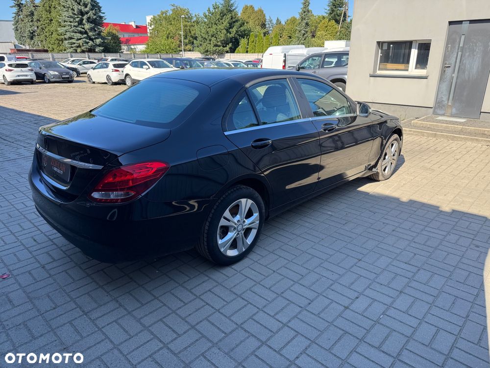 Mercedes-Benz Klasa C 160 AMG Line - 5