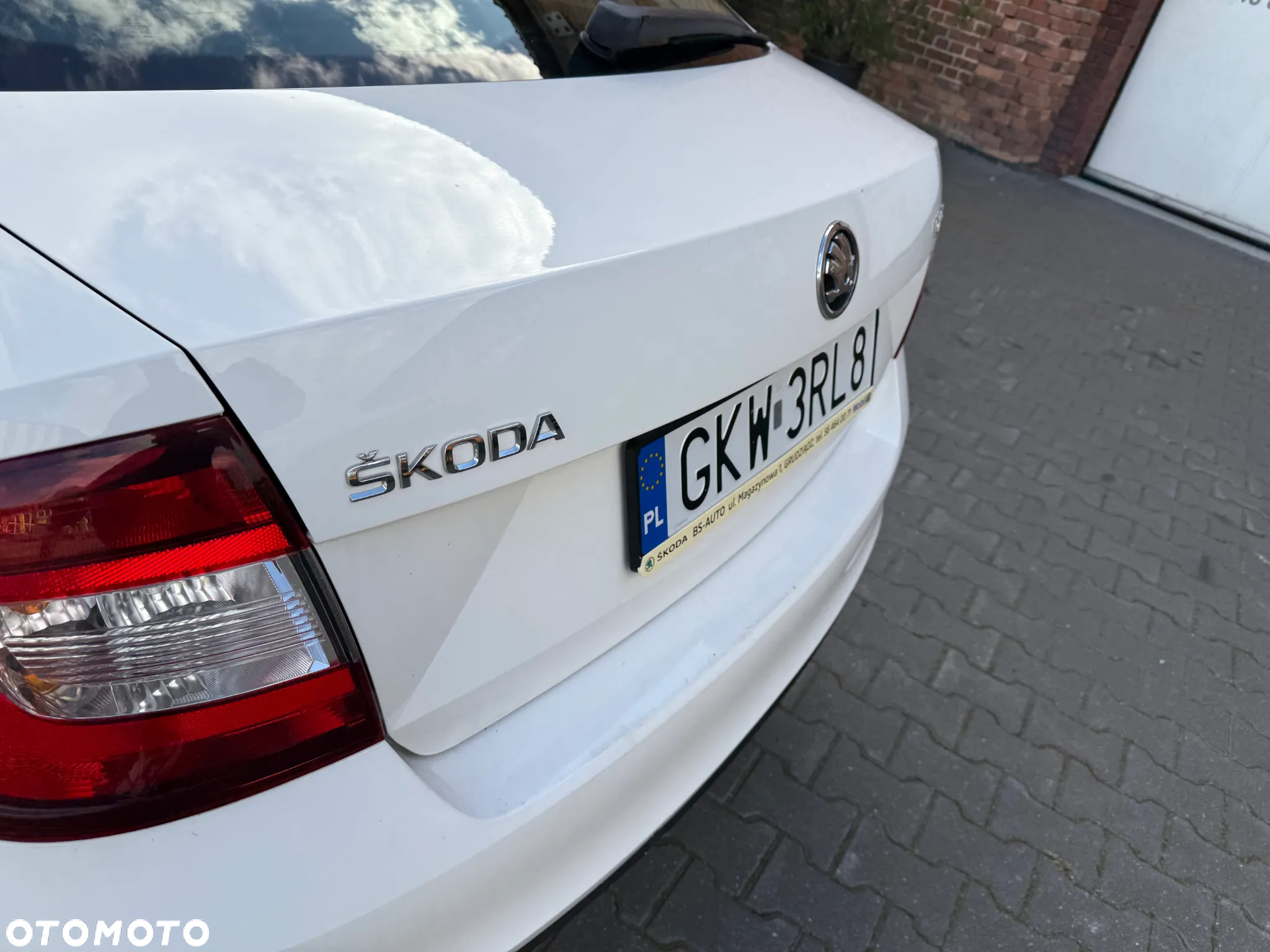 Skoda RAPID 1.6 TDI DPF Ambition - 15