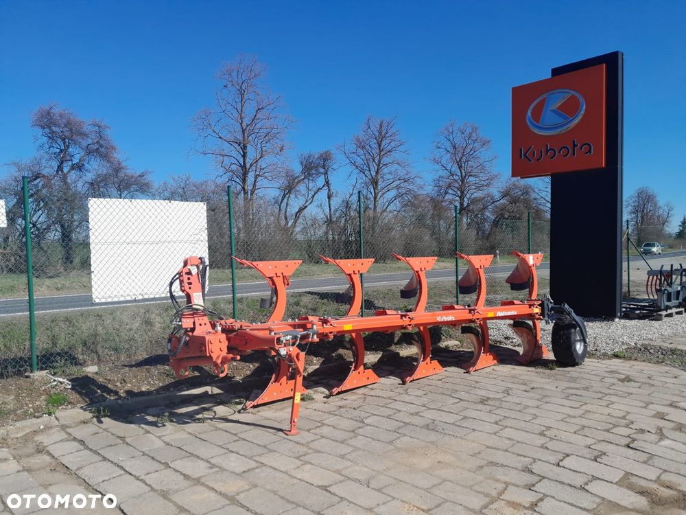 Kubota RM3005V - 1