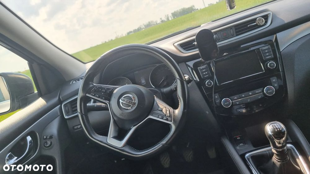 Nissan Qashqai 1.3 DIG-T N-Connecta - 11