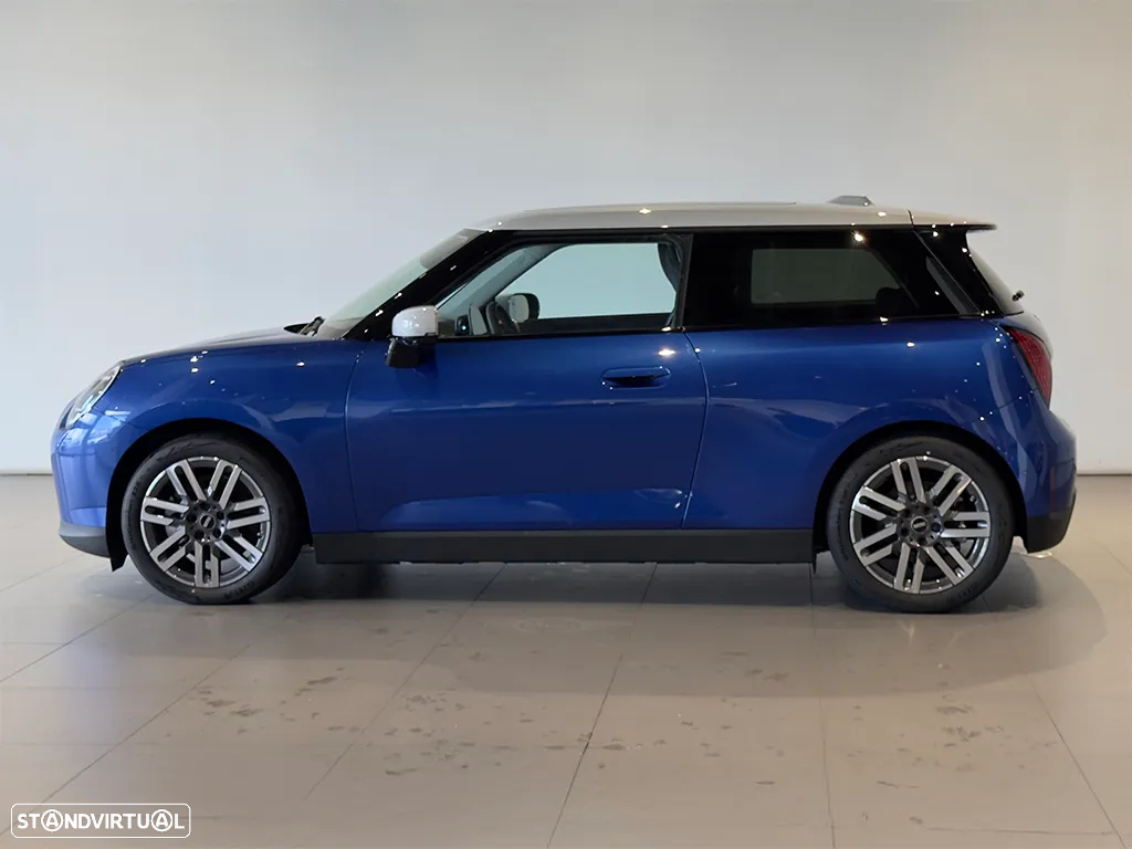 MINI 3 Portas Cooper E Classic L - 3