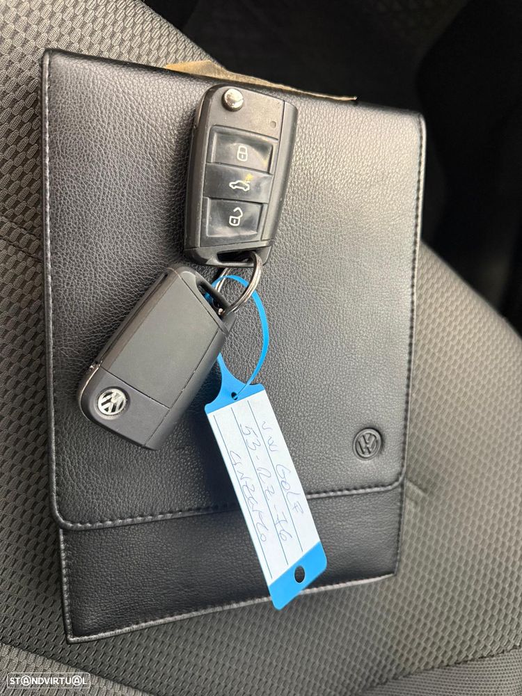 VW Golf 1.6 TDi GPS Edition Frotas - 14