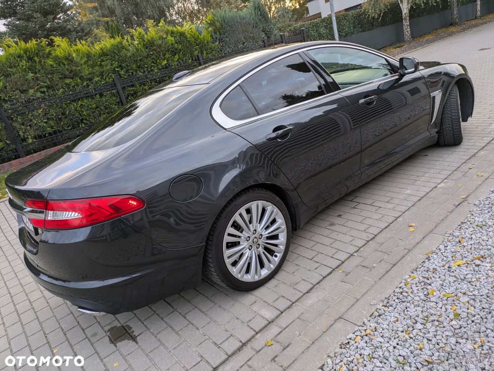 Jaguar XF 3.0 V6 D S Premium Luxury - 10