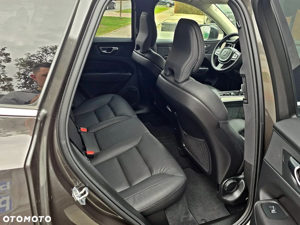 Volvo XC 60 B4 D Geartronic Inscription - 33