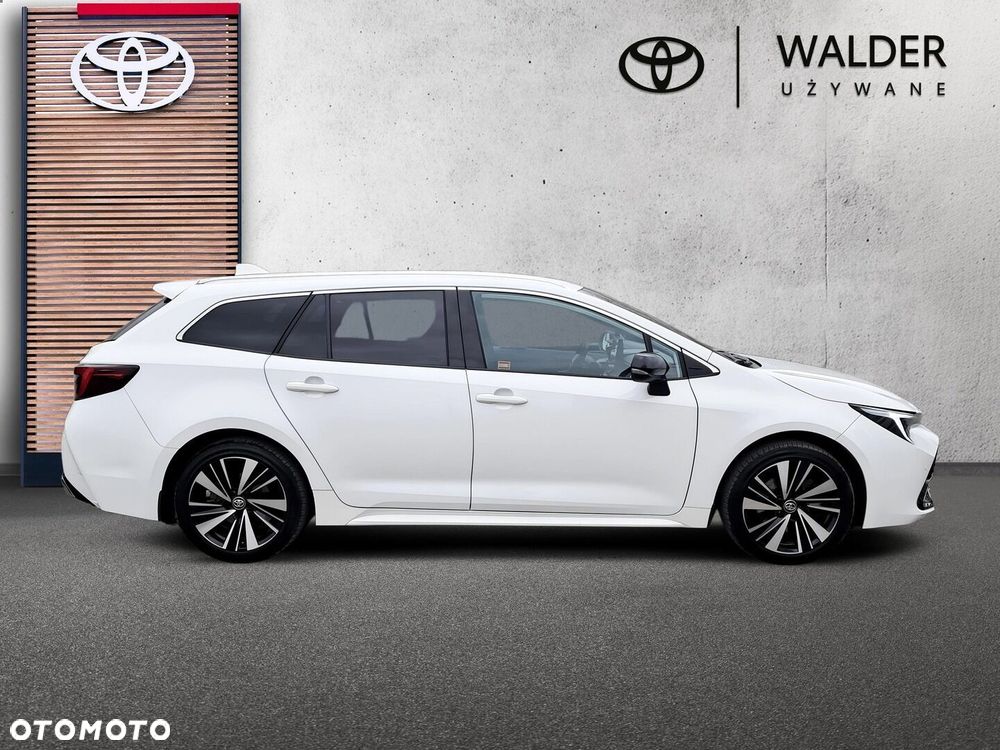 Toyota Corolla - 7