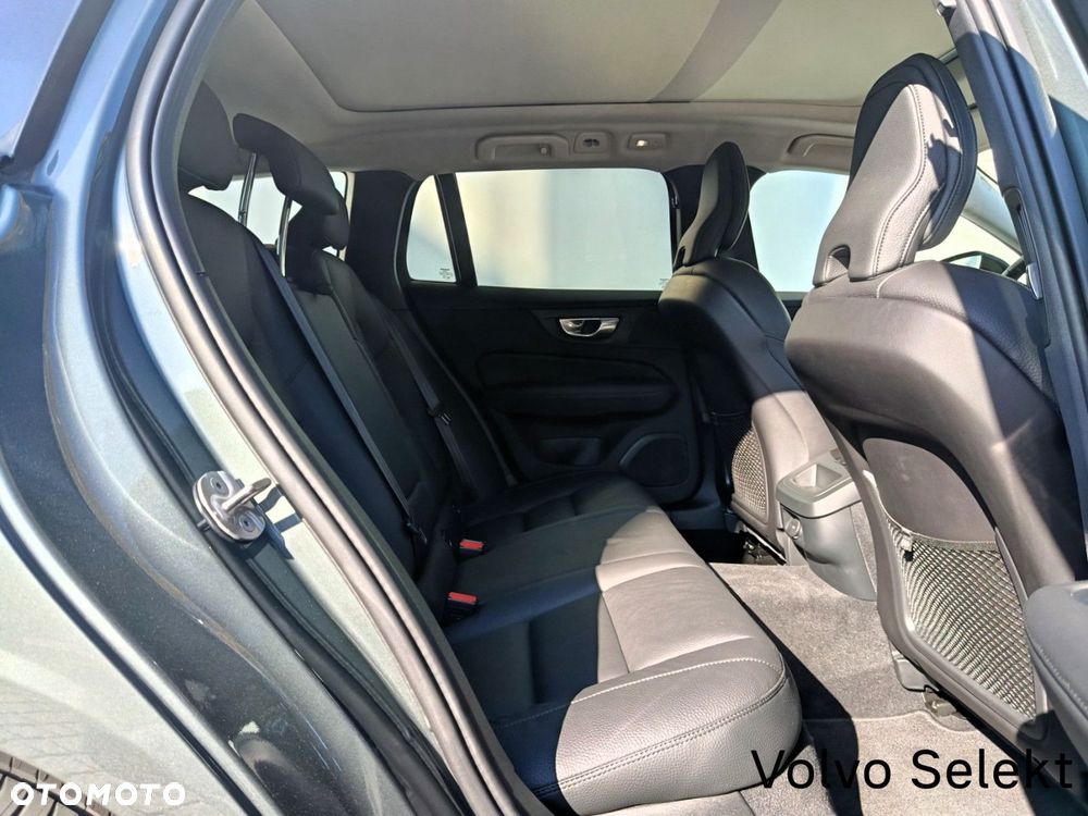 Volvo V60 - 17
