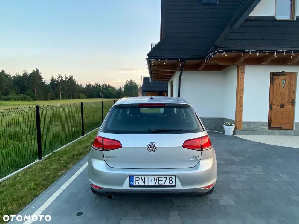 Volkswagen Golf 1.6 TDI BlueMotion Technology Comfortline - 6