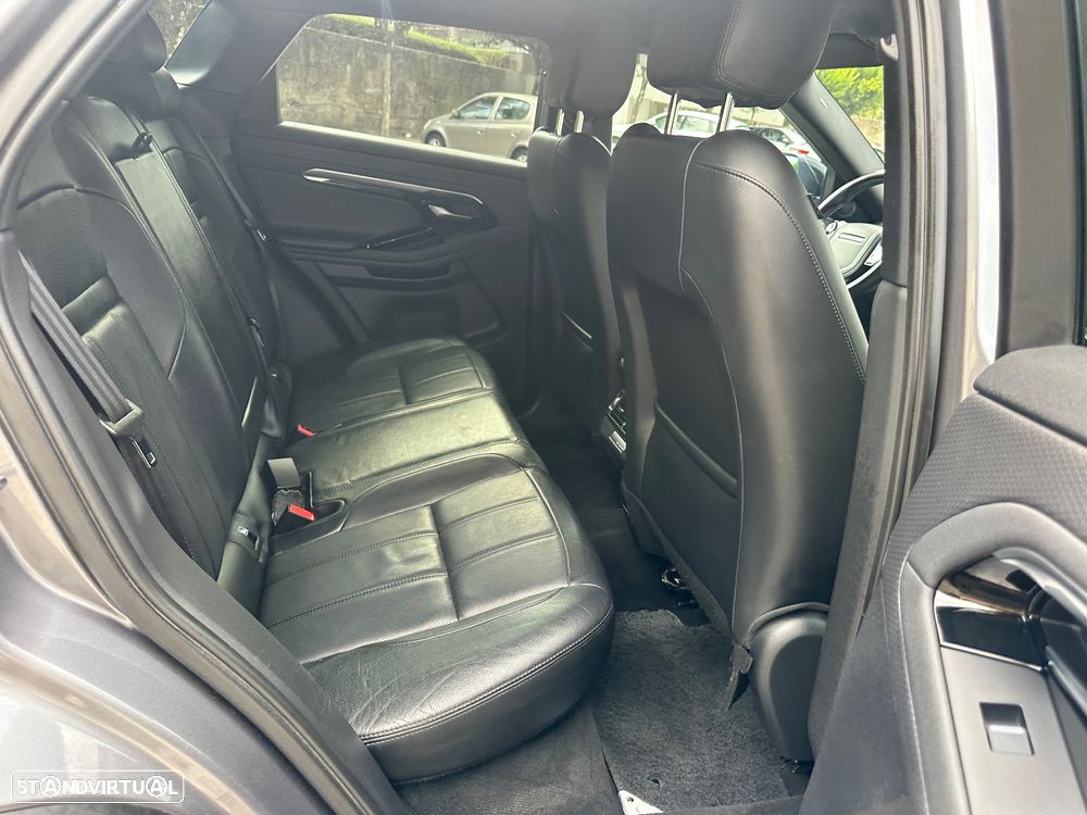 Land Rover Range Rover Evoque 2.0 D150 AWD R-Dynamic S Auto - 37